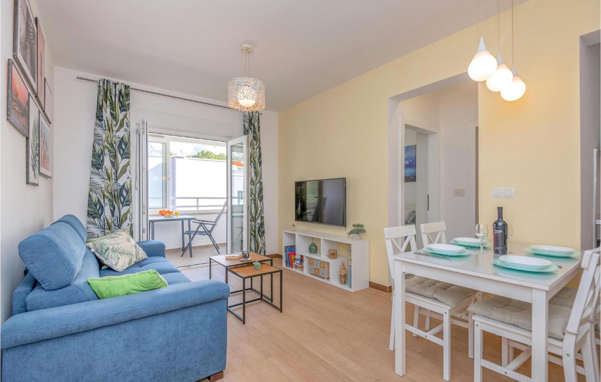 1 Bedroom Beautiful Apartment In Baška Voda Exterior foto